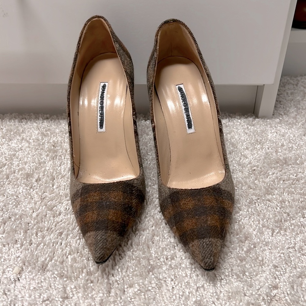 Size 39, plaid fuzzy material